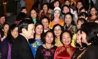 Presidente de Vietnam destaca papel de las diputadas 
